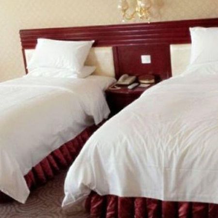 Starway Hotel Guangzhou Xintang Branch Εξωτερικό φωτογραφία